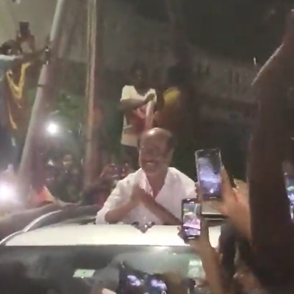  Rajini: Superstar Rajini meets fans in Thiruvananthapuram