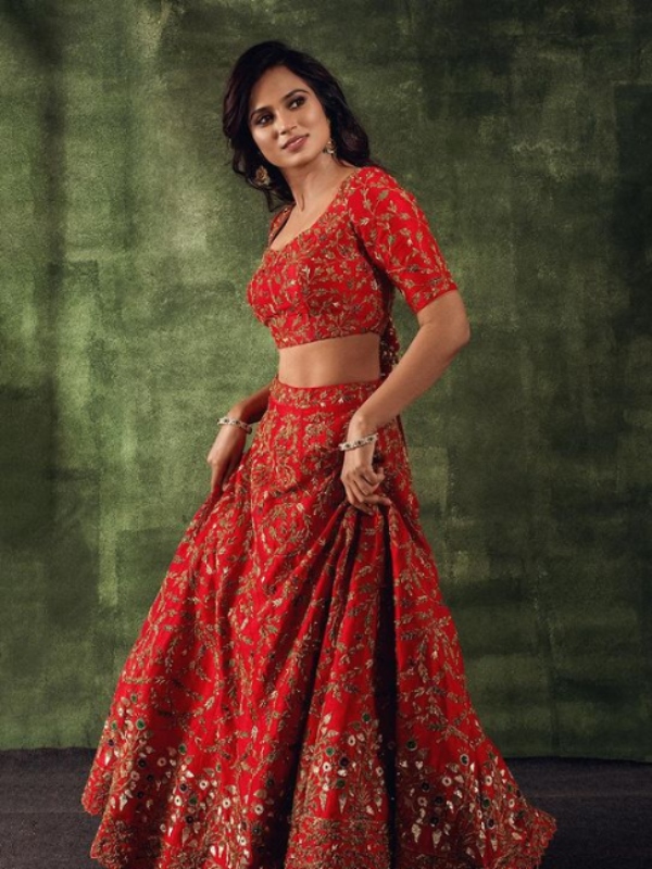 Actress Ramya pandian Navratri special photoshoot