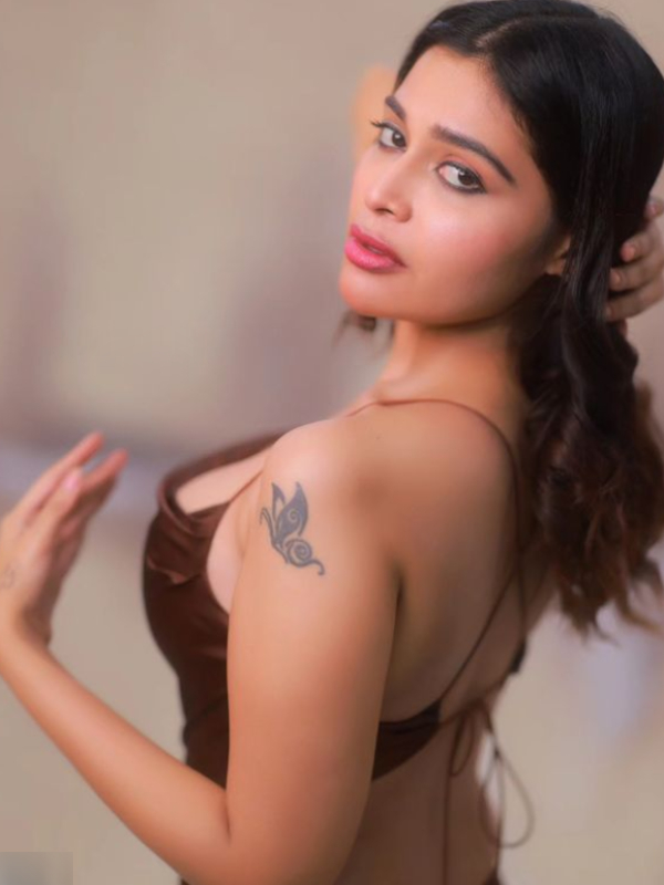 actress dharsha gupta cute beautiful photos trending on internet actress dharsha gupta cute beautiful photos trending on internet