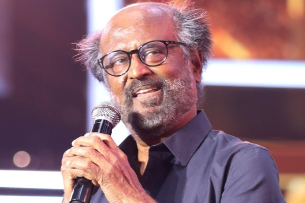 It has come to light that director Bharathiraja spat on Rajinis face 