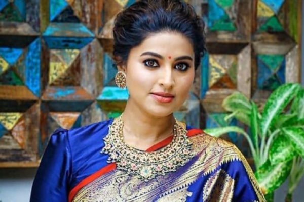 Here is the Actress Sneha Net Worth Details 
