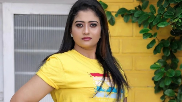 Renjusha Menon: Malayalam Actress Renjusha Menon, 35, Dies By Suicide Renjusha Menon: Malayalam Actress Renjusha Menon, 35, Dies By Suicide