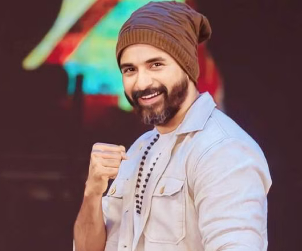 Sivakarthikeyan fans slams D Imman for his latest controversy interview Sivakarthikeyan fans slams D Imman for his latest controversy interview