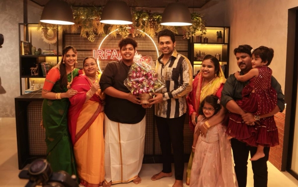 Karthi Inaugurates Irfan’s Studio 