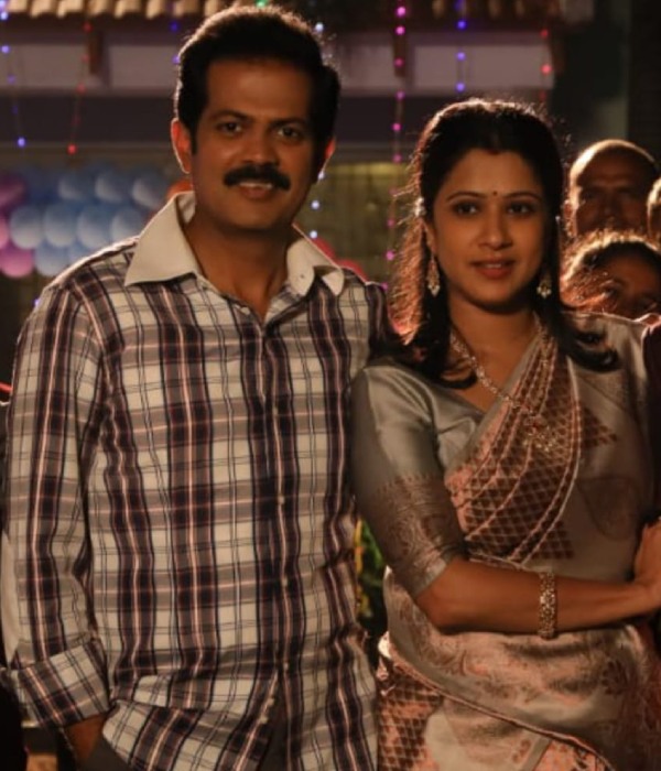 Kapil Returns Review