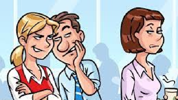 Popular actress upset over her new business ideas are not going good?