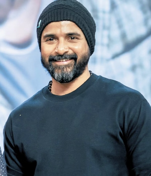 Sivakarthikeyan: AR Murugadoss penned the story of Sivakarthikeyans SK 23 for Vijay