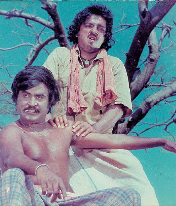 Director Bharathiraja Shares experience about Rajini in 16 Vayathinilae 