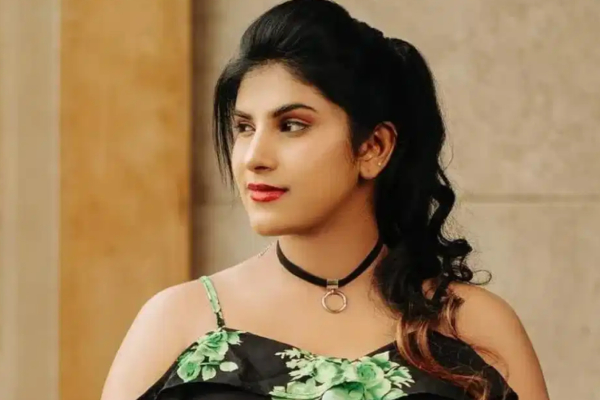 35 year old 8 month pregnant actress Dr Priya passes away due to cardiac arrest