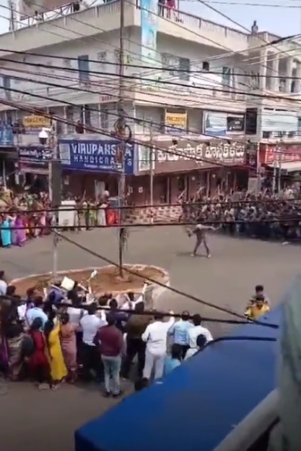 Actor Kamal haasans Indian 2 movie shooting spot scene leaked in social media