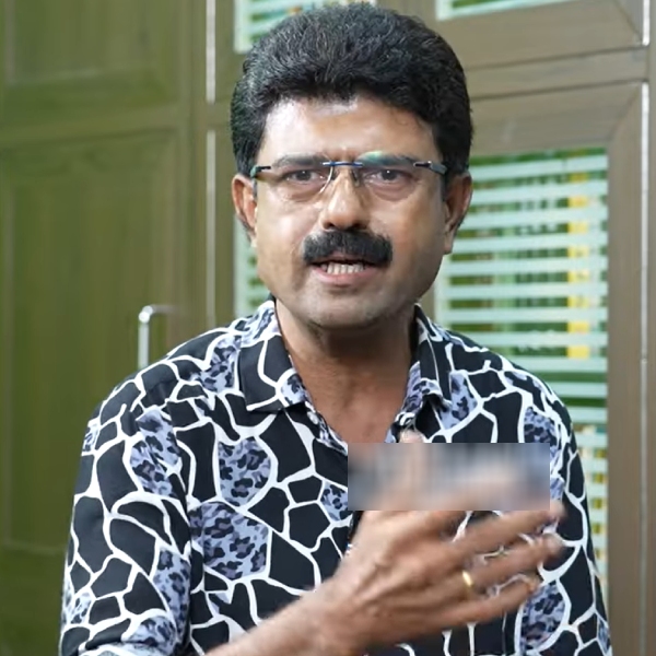 Valaipechu Bismi slams Vijay and his political carreer for earning money?