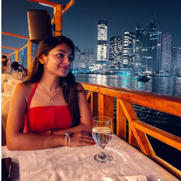 Actress Ivanas new photoshoot in white wear make fans more attractive