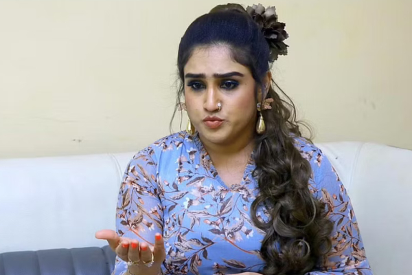 vanitha vijayakumar talks about about pradeep red card issue