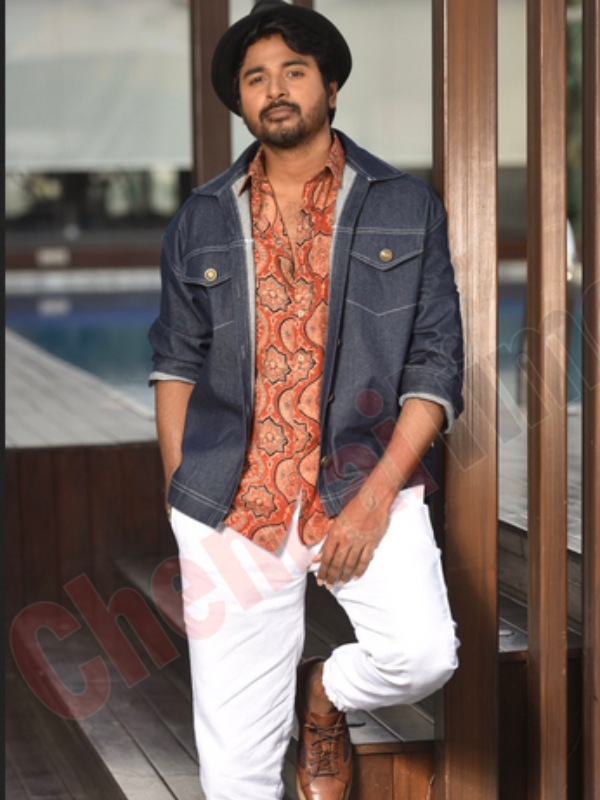 Actor Sivakarthikeyans SK21 movie scenes leaked in Social media