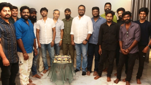 Lokesh kanagarajs Fight club movie team celebrates success with cake cutting