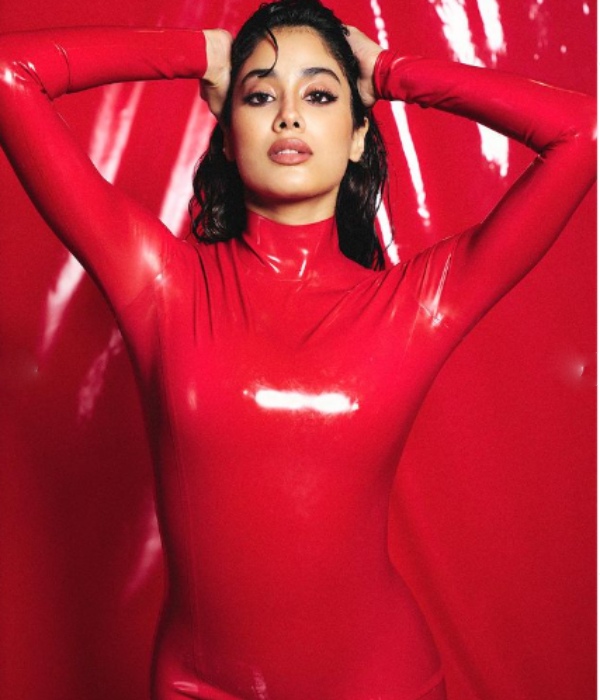 Janhvi Kapoor red color body hugging latex dress photos storms internet