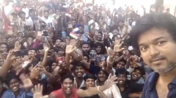 Vijay will be the next MGR of Tamil Nadu?