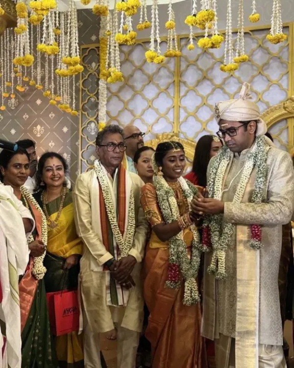 Suriya to Samuthirakani attends Viji Chandrasekhar Daughter Marriage Suriya to Samuthirakani attends Viji Chandrasekhar Daughter Marriage