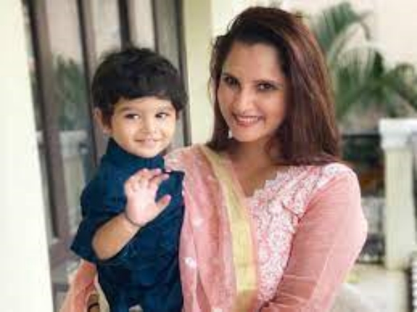 Pakistan Actress Sana Javed done her second marriage with Saniya Mirza Husband Shoaib Malik 