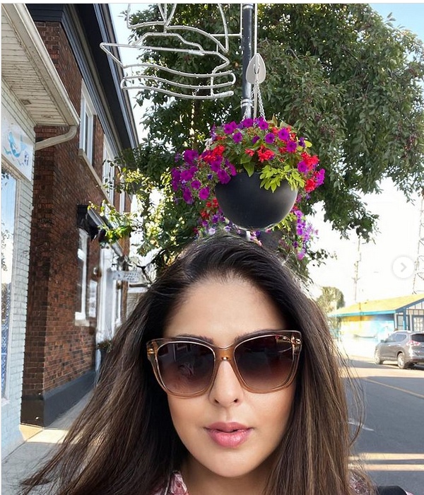 Bayilvan Ranganathan talks about actress Nagma marriage