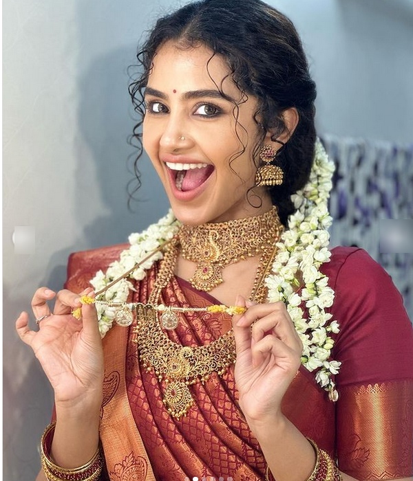 actress anupama parameswaran latest instagram post