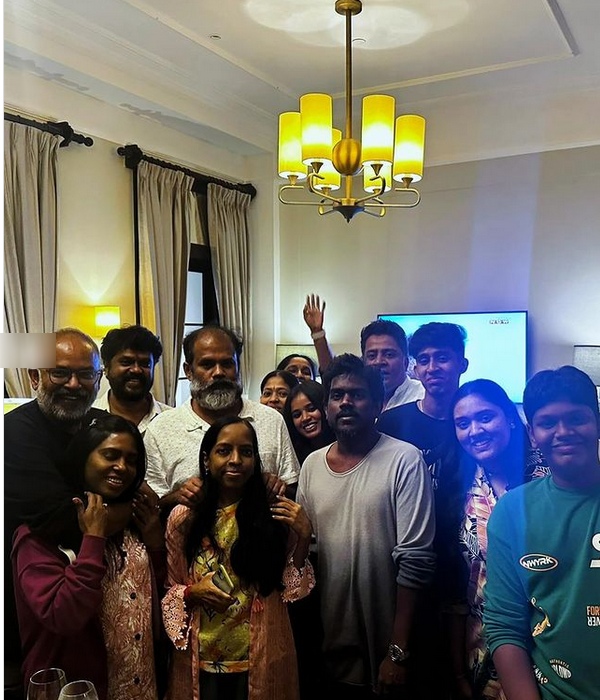  Venkat Prabhu: GOAT director Venkat Prabhu shared the last photo with Bhavadharini 