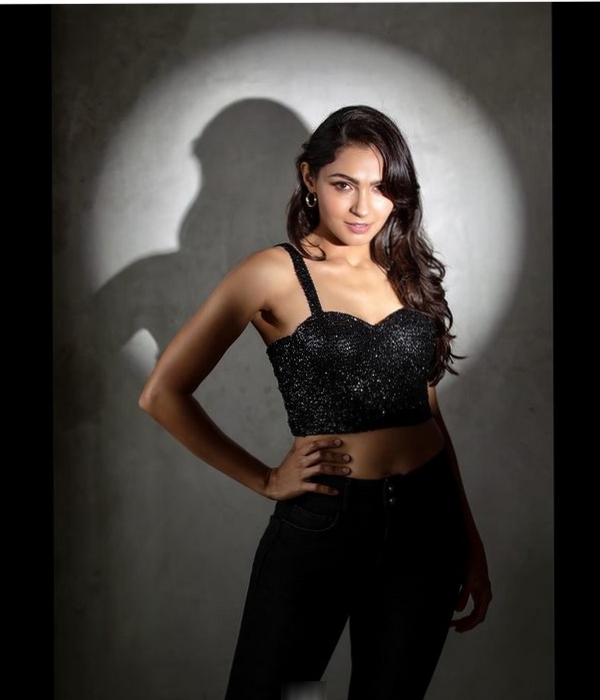 actress andrea Jeremiah Talks about her marriage life