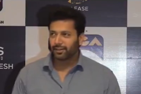 Actors and Fans appreciates Singapore Saloon movie and its making