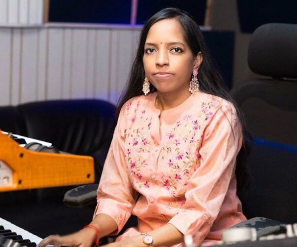 Vishal Deep Condolence To Bhavatharini Death 