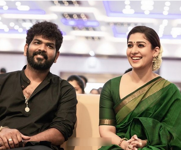 Nayanthara selfie goes trending in social media 