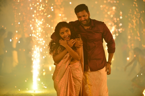 Siren Review in Tamil: Jayam Ravi done a great performance under Anthony Bhagyaraj direction