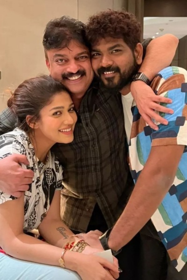 Nayanthara Elder Brother Photo Goes Trending on Social Media 