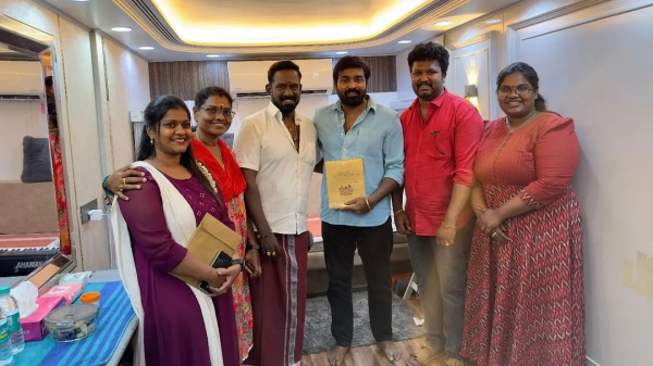 Robo Shankar invites Kamal Haasan to Vijay Sethupathi for her daughter Indraja Shankar marriage