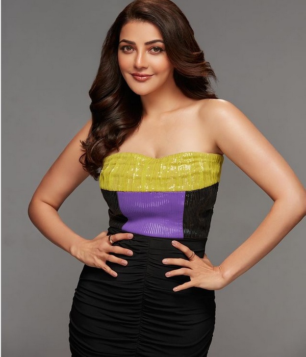 Kajal Aggarwal shares super slim look in a sleeveless dress pics trending Kajal Aggarwal shares super slim look in a sleeveless dress pics trending