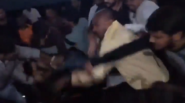 YS Jagan Mohan Reddy fans vs Pawan Kalyan fans fight at Yatra 2 screening YS Jagan Mohan Reddy fans vs Pawan Kalyan fans fight at Yatra 2 screening