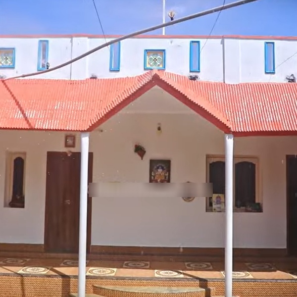 Devayani Farm Home Tour video trending now: This house inbuilt with Artificial Rain too