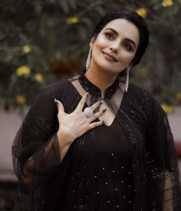 Actress Shwetha Menon opens up about the cruelty that happened on the set