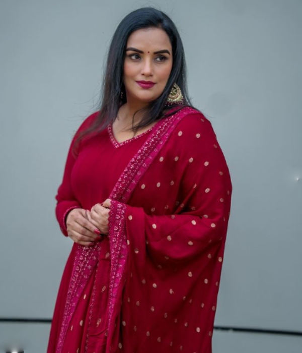 Actress Shwetha Menon opens up about the cruelty that happened on the set