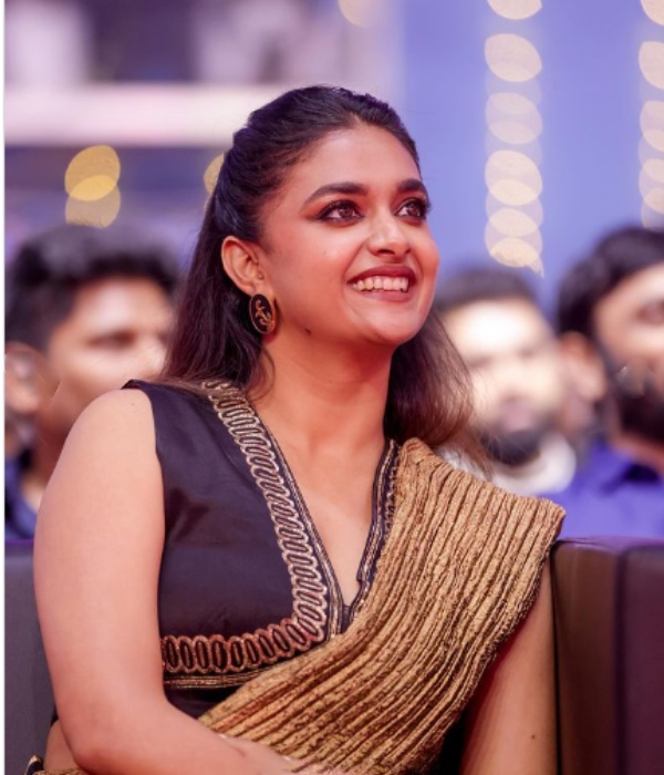 Siren movie actress keerthy suresh photos trending on social media