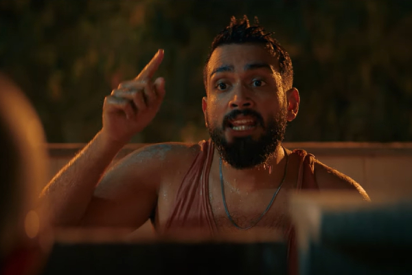 Arjun Das and Kalidas Jayaram Por trailer contains many bad words