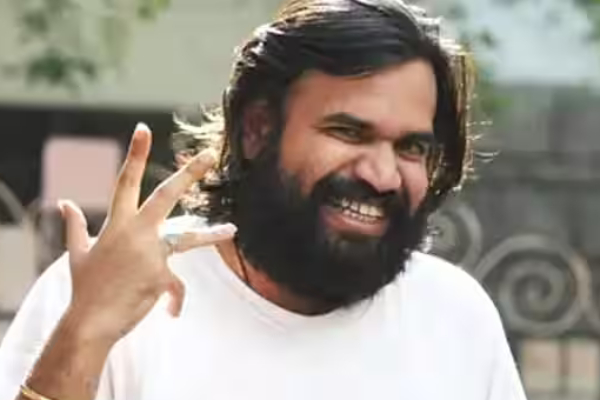 Pawan Kalyan performed like Premji trolls makes fuel to Kollywood vs Tollywood dirty fight