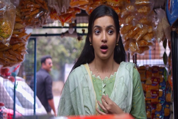 Zee tamil television Ninaithen Vandhai serial February 19th episode Zee tamil television Ninaithen Vandhai serial February 19th episode