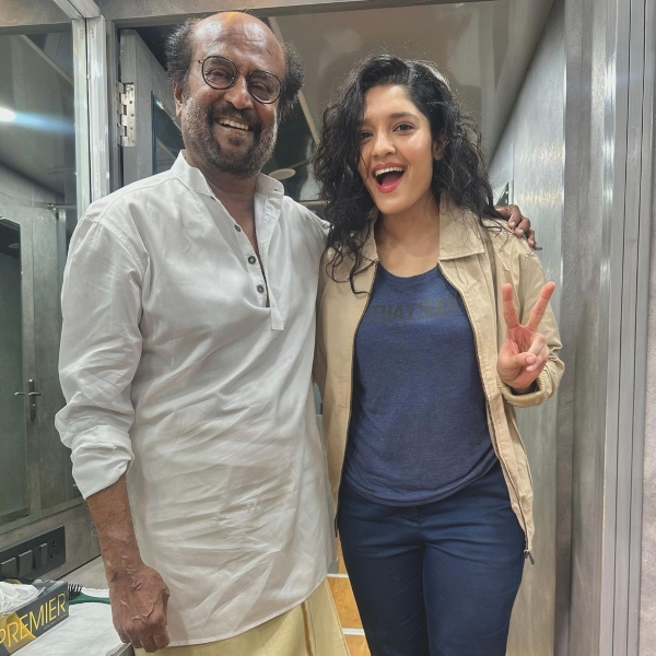 Ritika Singh joins Vettaiyan movie shooting and poses with Rajinikanth