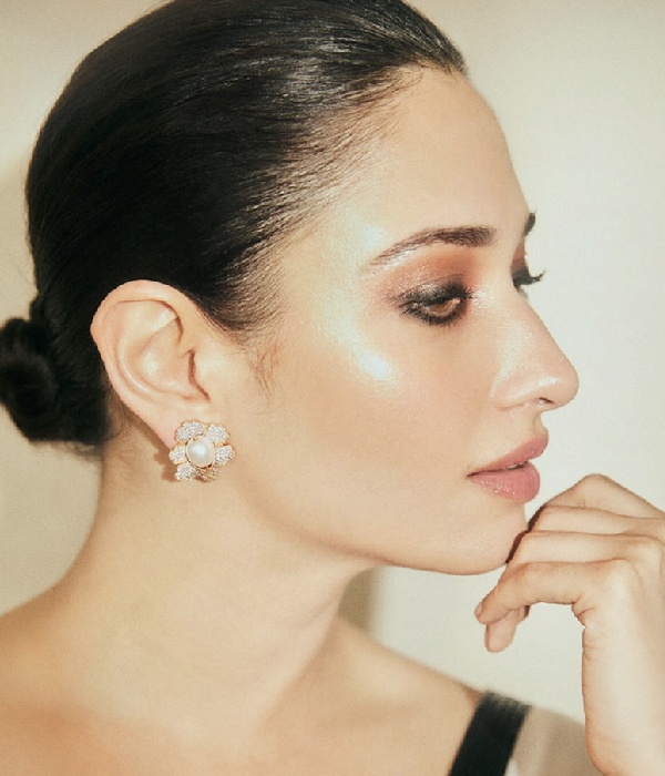 Tamannaah Latest Saree Photos Goes Trending on Social Media