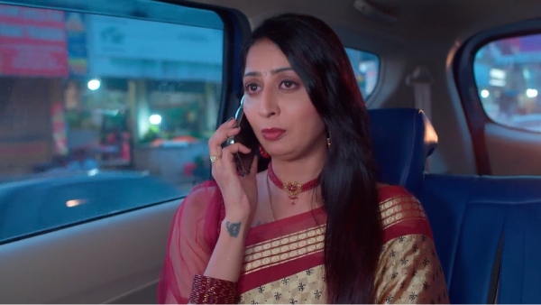 zee tamil television Karthigai Deepam serial March 12th Episode