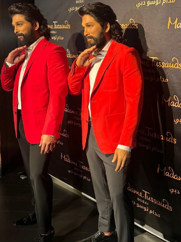 Sara Tendulkar shares Allu Arjun wax statue in her post and get comments