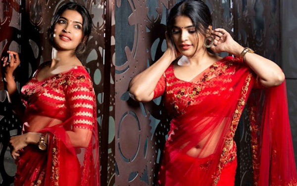 Sanchita Shetty done girivalam at Tiruvannamalai on Maha Shivaratri