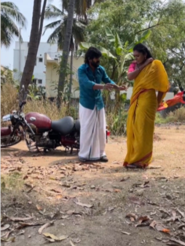 Actor Sreekumar share vanathai pola serial shooting spot video