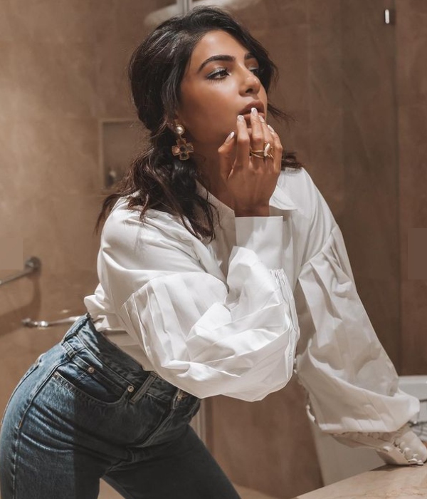 Actress Samantha s latest photoshoot released and impressed fans in Instagram Actress Samantha s latest photoshoot released and impressed fans in Instagram