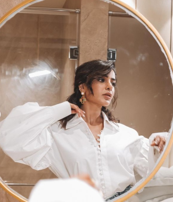 Actress Samantha s latest photoshoot released and impressed fans in Instagram Actress Samantha s latest photoshoot released and impressed fans in Instagram